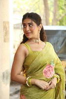 Rashi Singh Images
